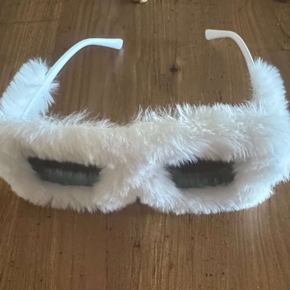Luxurious White Furry Sunglasses